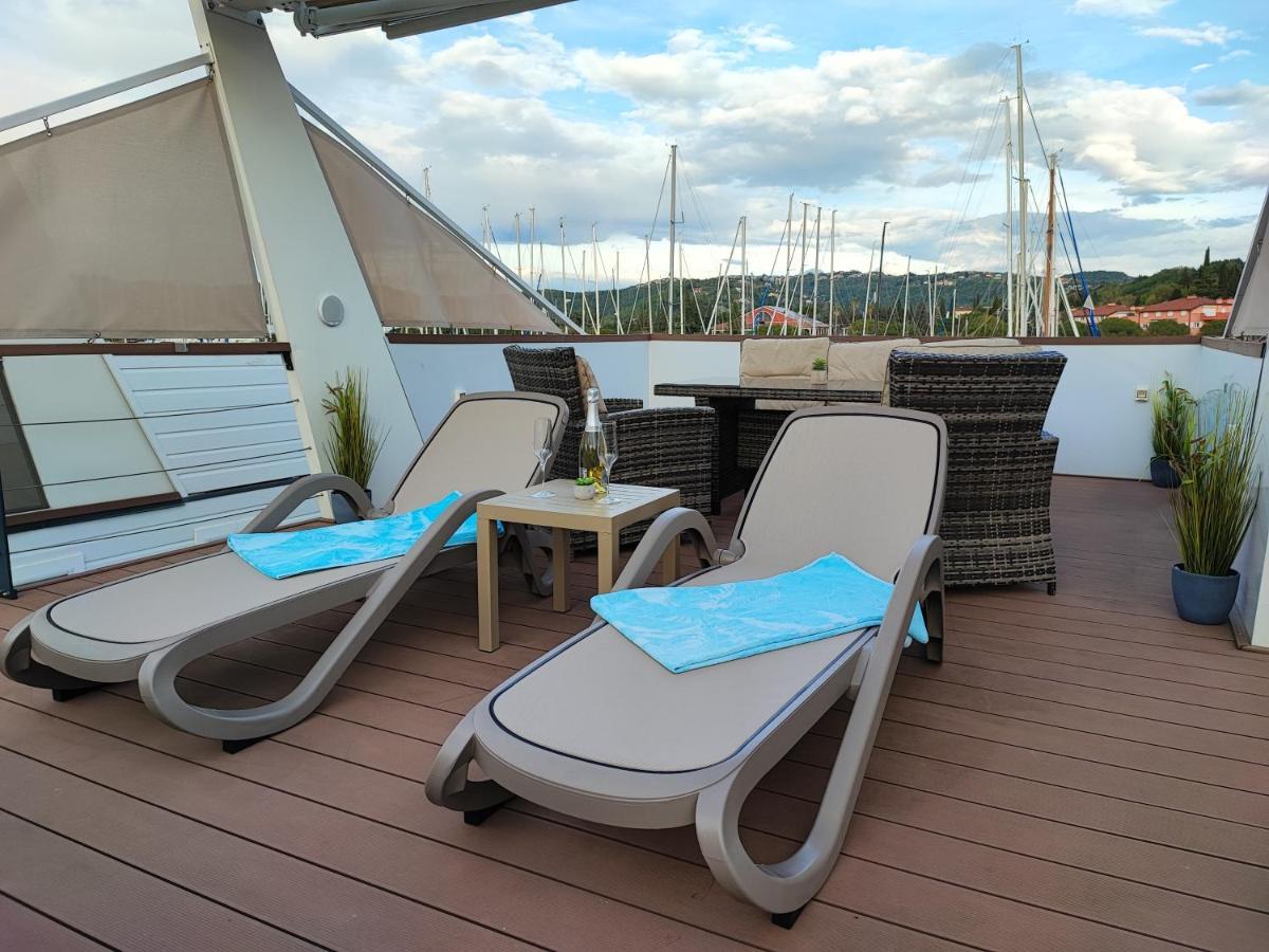 Sea Lux Floating House Ajda Portorose Villa Exterior photo